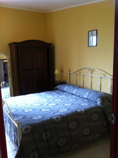 Bedroom 2, Agriturismo Eolo, Taranto