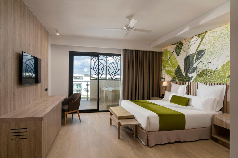 Bedroom 3, Serenade All Suites - Adults Only Resort - All inclusive, Salvaleon de Higuey