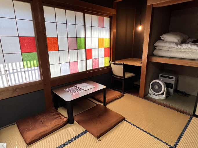 Bedroom 4, Hostel Murasaki, Takayama