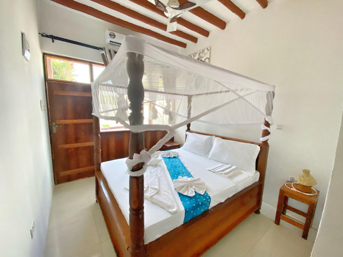 Bedroom 2, Utulivu Bungalow nungwi5, Kaskazini 'A'