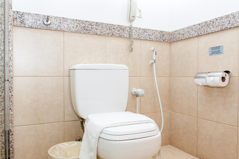 Bathroom 5, Hotel Atlantico Buzios Convention, Armação dos Búzios