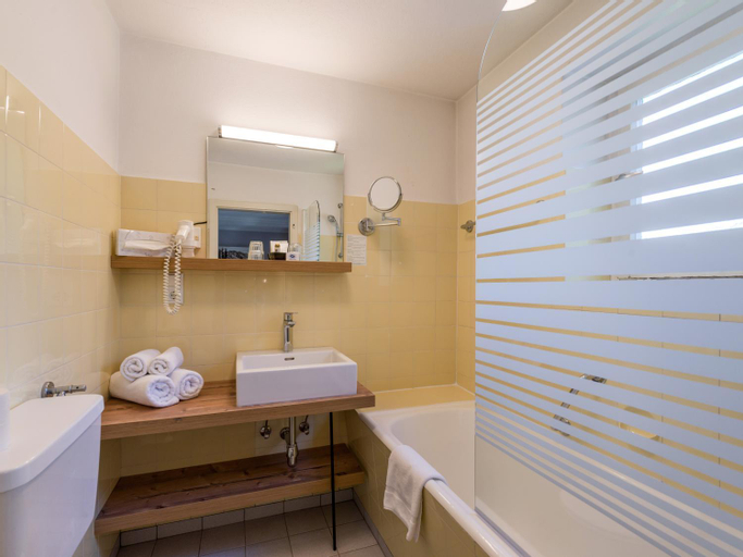 Bathroom 5