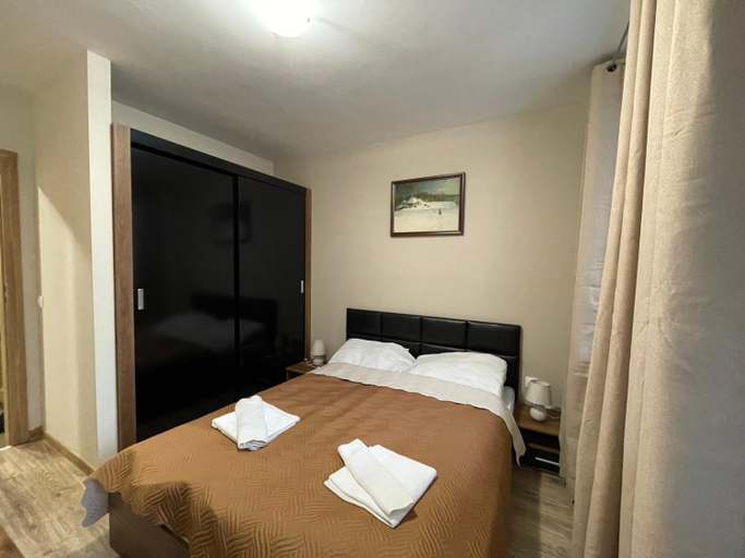 Bedroom 2, Apartment E23 Borovets Gardens, Samokov