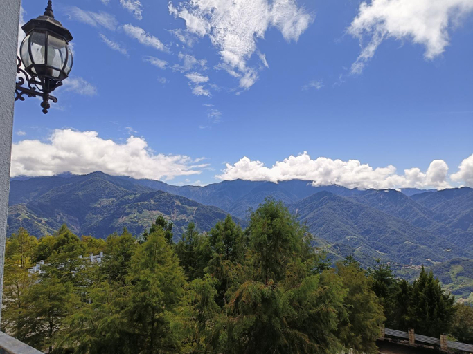 Others 5, 清境藝家原德堡 Arts castle, Nantou
