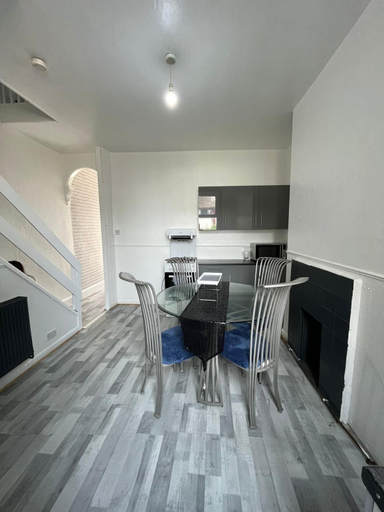 Others 5, Lovely Guest House, Kent