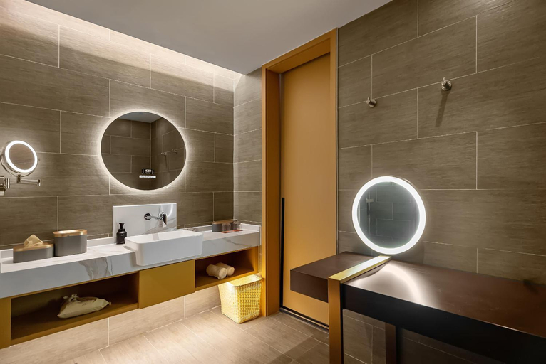 Bathroom 3, Atour S Hotel Xining Haihu New District Guotou Square, Xining
