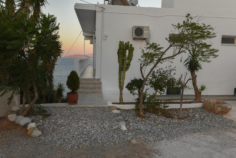 Exterior & Views 1, Splendide Apartments, Crete