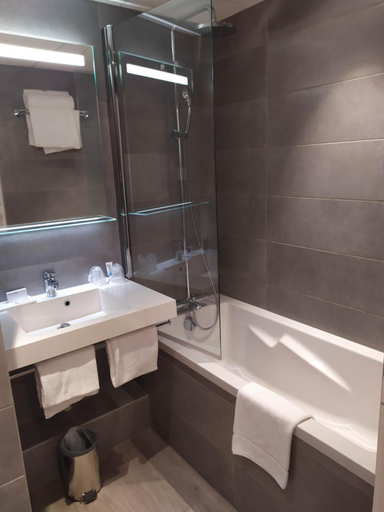 Bathroom 4, Thalazur Antibes - Residence & Spa, Alpes-Maritimes
