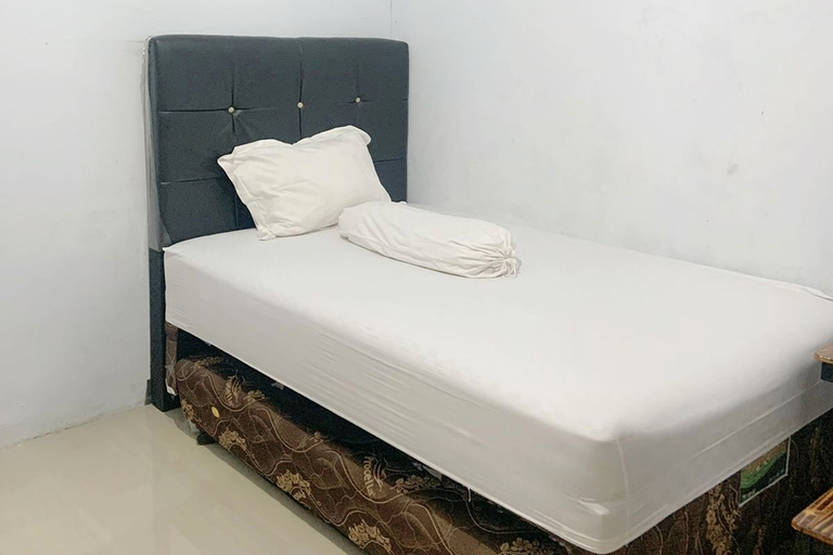 Bedroom 4, Pondokan Guest House Rinjani Syariah, Bengkulu
