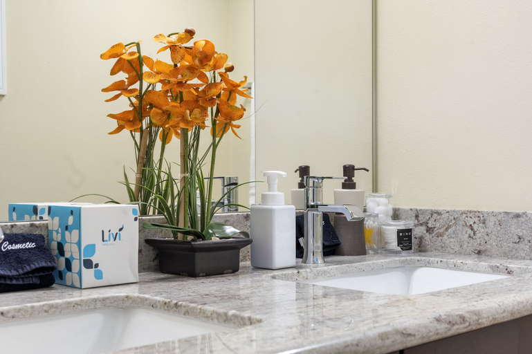 Bathroom, Vista Villa, Maricopa