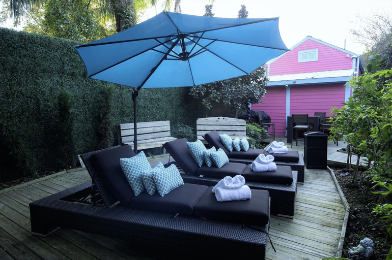 Public Area, Amazing 7 BR - Next to Frenchman St, Orleans