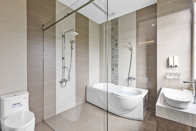 Bathroom 3, Sol Villa 4BR near Han River, Da Nang
