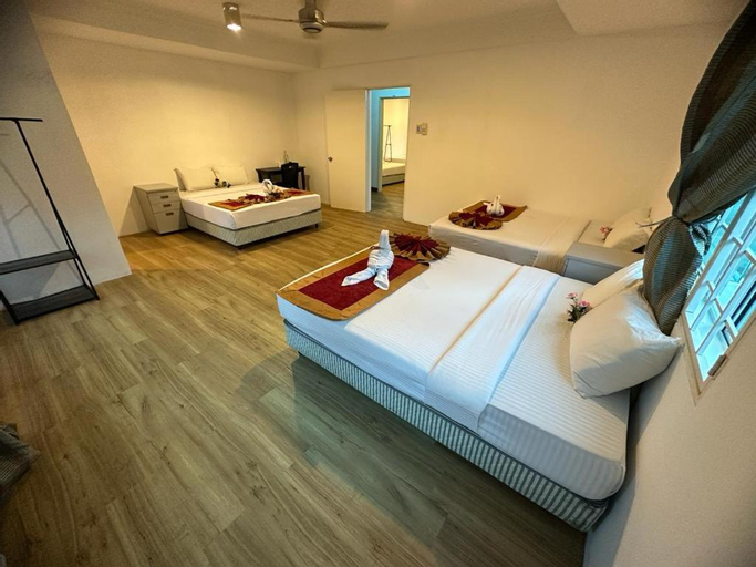 Bedroom 8