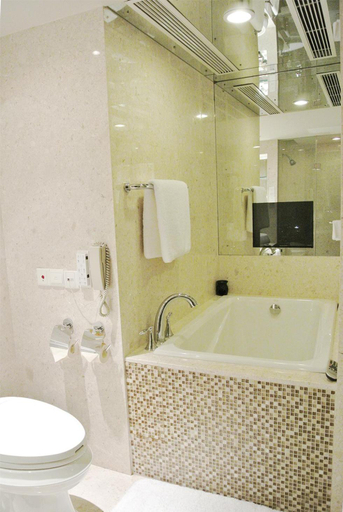 Bathroom 4, Kunming Haitian Hotel, Kunming