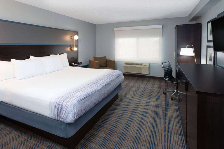 Bedroom 3, Americinn By Wyndham Peoria, Peoria