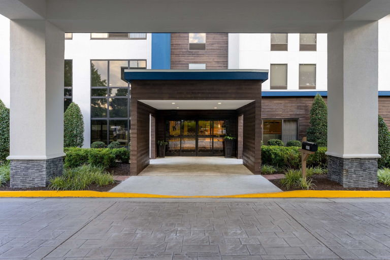 Exterior & Views, Hampton Inn Richmond-Southwest-Hull Street, Chesterfield