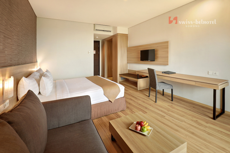 Bedroom 4, Swiss-Belhotel Sorong, Sorong
