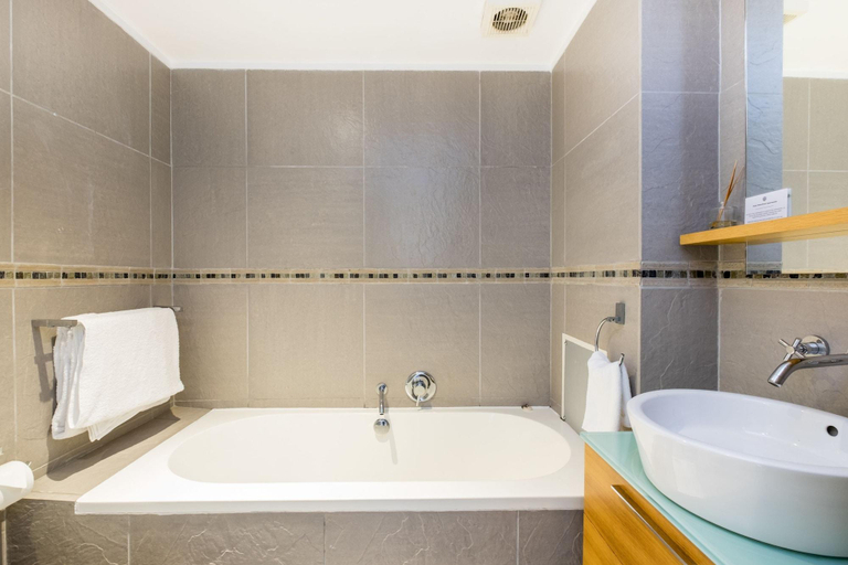 Bathroom 3, Point Waterfront Apartments, eThekwini