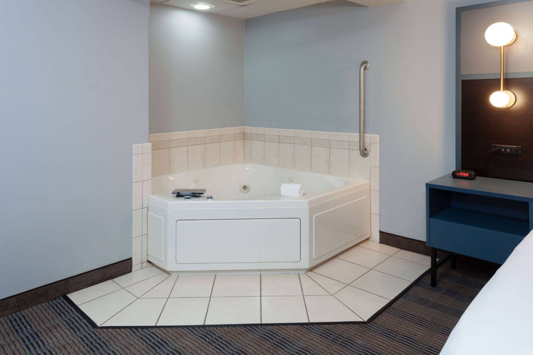 Bathroom 4, Americinn By Wyndham Peoria, Peoria