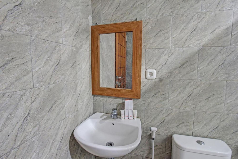 Bathroom 3, Kimara Homestay, Lombok