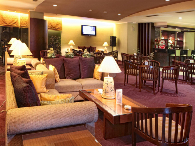 Bar/lounge 2, Grand Zuri Dumai Hotel, Dumai