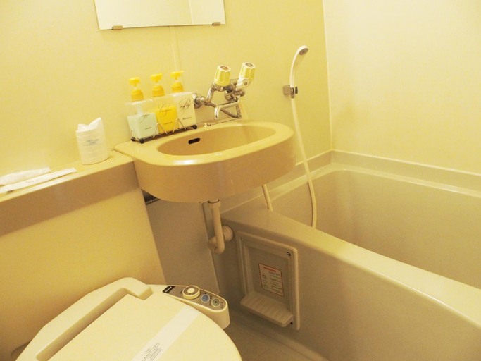 Bathroom 3, Hotel Park Avenue, Sumida