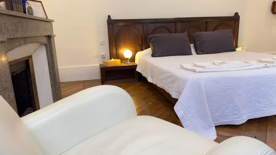 Bedroom 2, Chambre de charme au coeur de Valence, Drôme