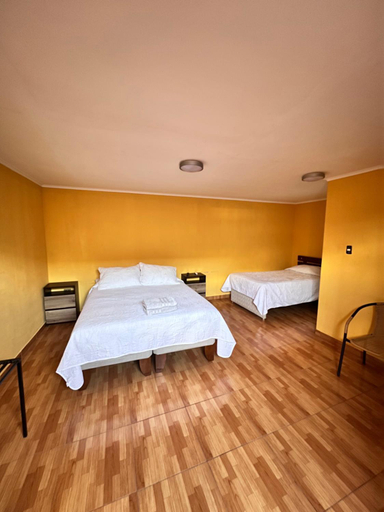 Others 2, HOSTAL APANANTOR 1, El Loa