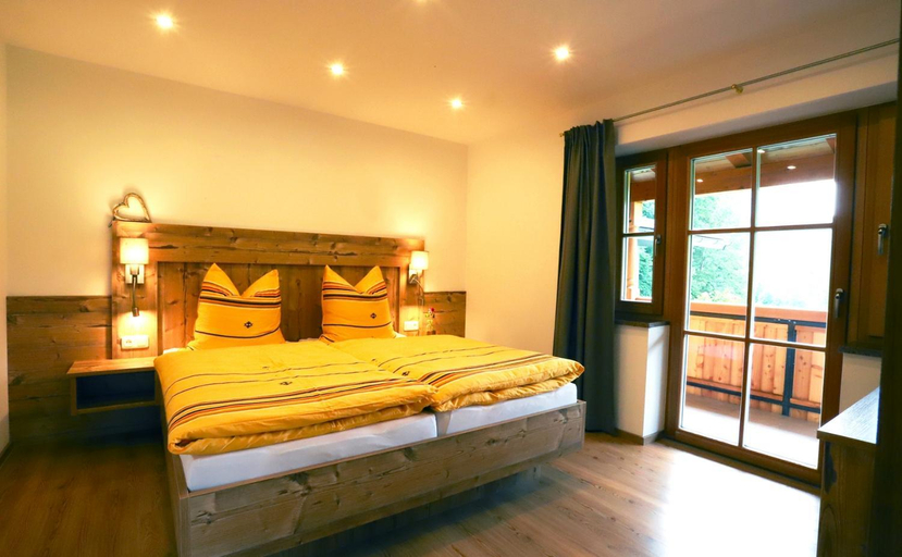 Bedroom 2, Ferienwohnungen Josef Koll, Berchtesgadener Land
