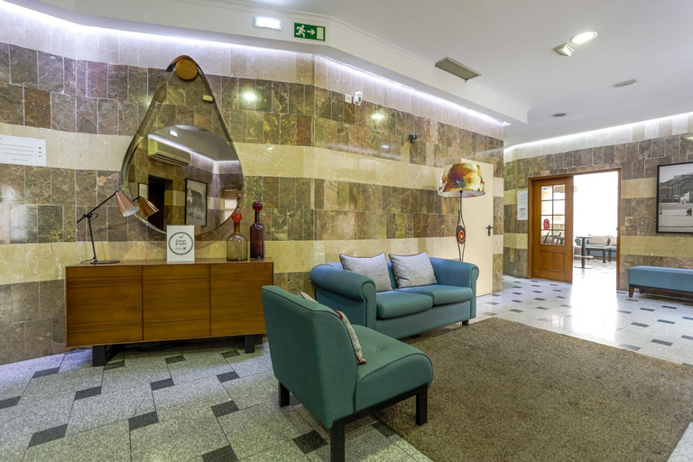Public Area 2, Hotel Arangues, Setúbal