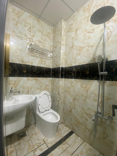 Bathroom 2, Khach San Hoi Nghia Binh Duong, Tân Uyên