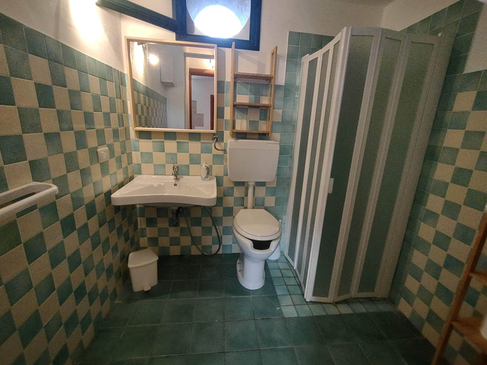 Bathroom 3, Casale Imperatore, Ragusa
