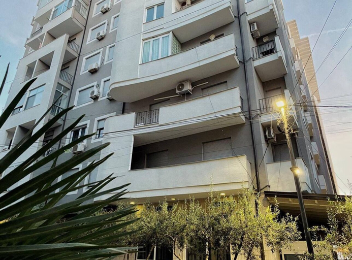 Exterior & Views 2, Majestic Apartment, Durrësit
