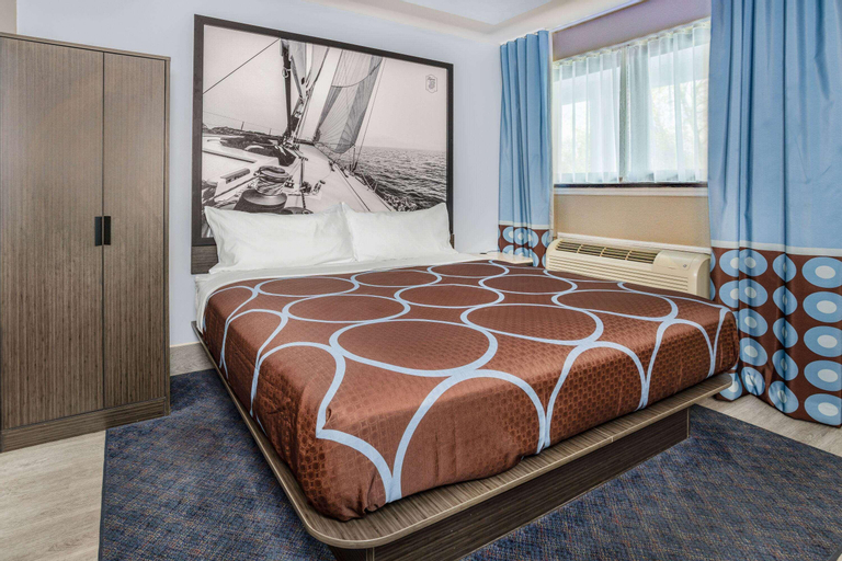 Bedroom 8