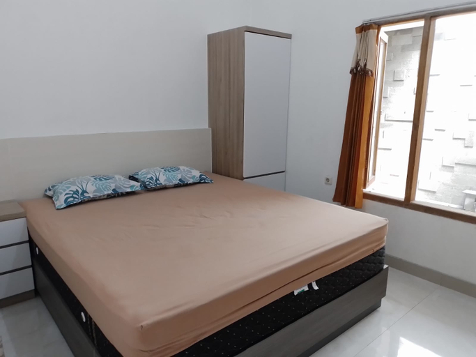Others 4, PH Homestay unit Coklat, Pekalongan