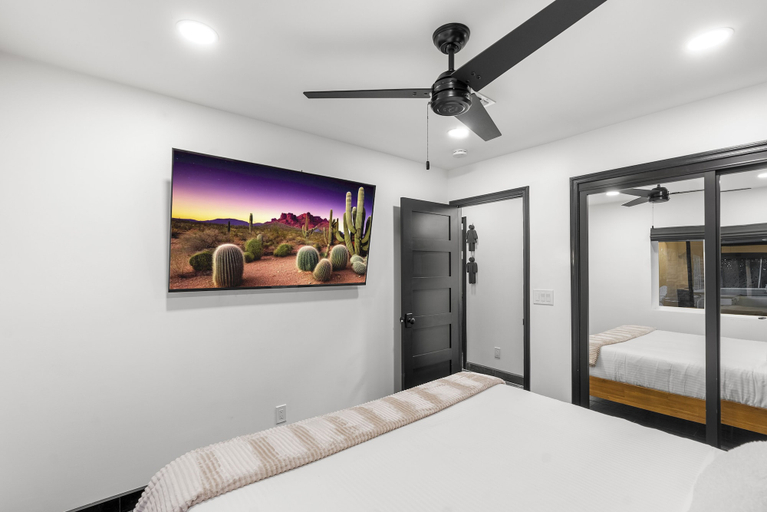 Bedroom 2, Tequila Fountain, Maricopa
