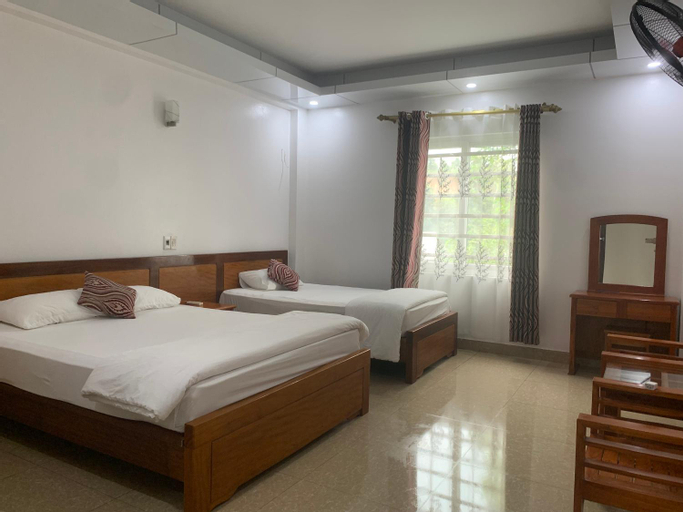 Bedroom 3, Khach San Phuong Thuy, Yên Bái