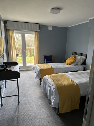 Others 3, Lynge Kro & Hotel, Allerød