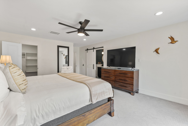 Bedroom 3, Bonnie Rose, Maricopa