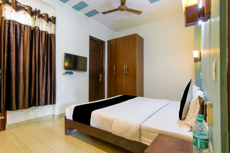 Bedroom 1, Red Cherry, Gurgaon