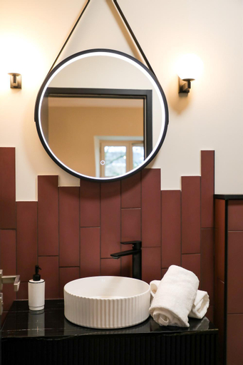 Bathroom 4