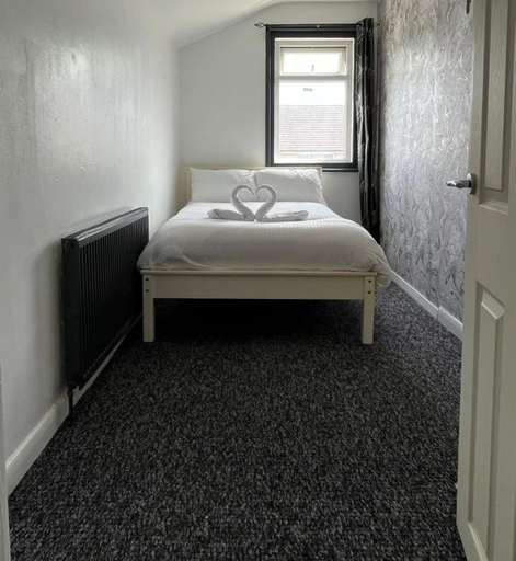 Bedroom 2, Lovely Guest House, Kent