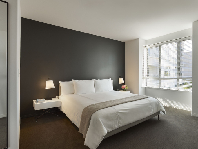 Bedroom 4, AKA Beverly Hills, Los Angeles