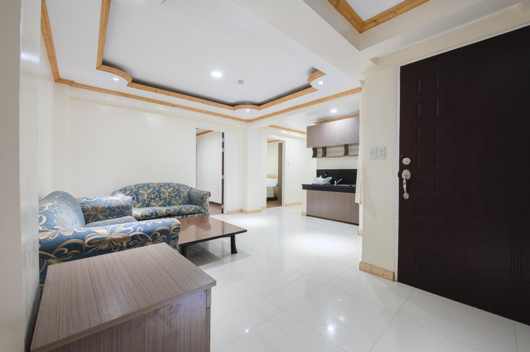 2 Wide Bedroom Unit with Breakfast for 2pax, Baguio City