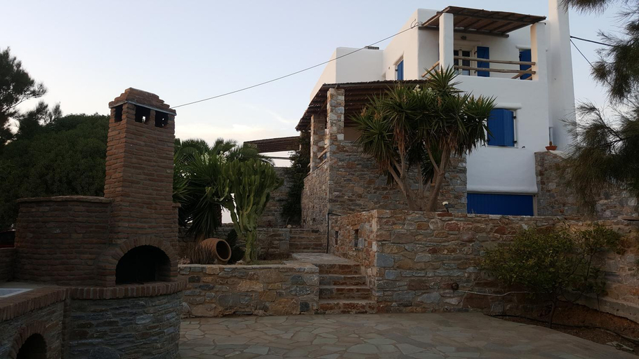Exterior & Views 1, Syros Apartments Suites Chryssonisos Kini, South Aegean