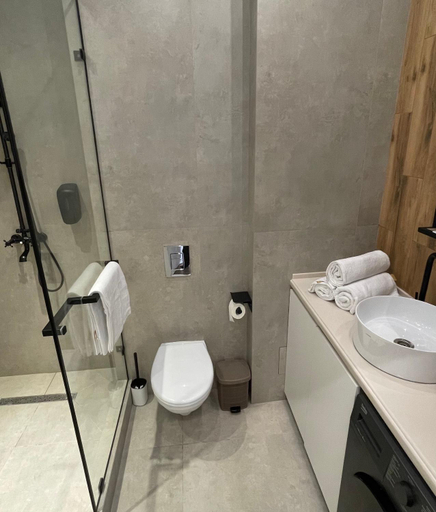 Bathroom 2, Apartments Almatau, Astana City