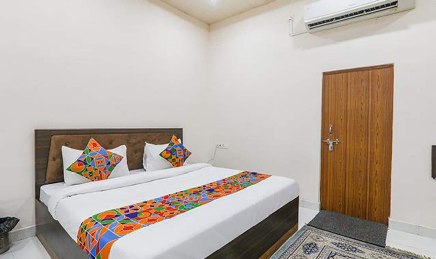 Bedroom 2, Fabhotel Sarovar Palace, Kaushambi
