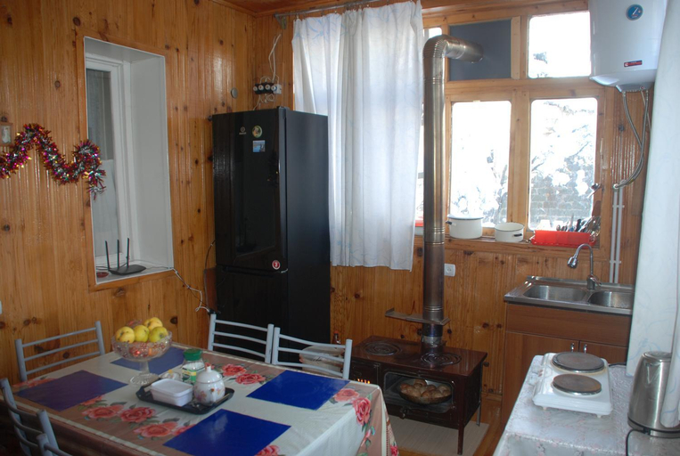 Others 3, Keti Pilpani Guesthouse, Mestia
