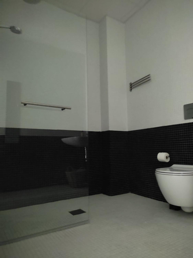 Bathroom 3, Apartamentos la Higuera by VGH, Cádiz