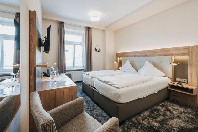 Bedroom 2, Hotel - Restaurant Roemer, Merzig-Wadern